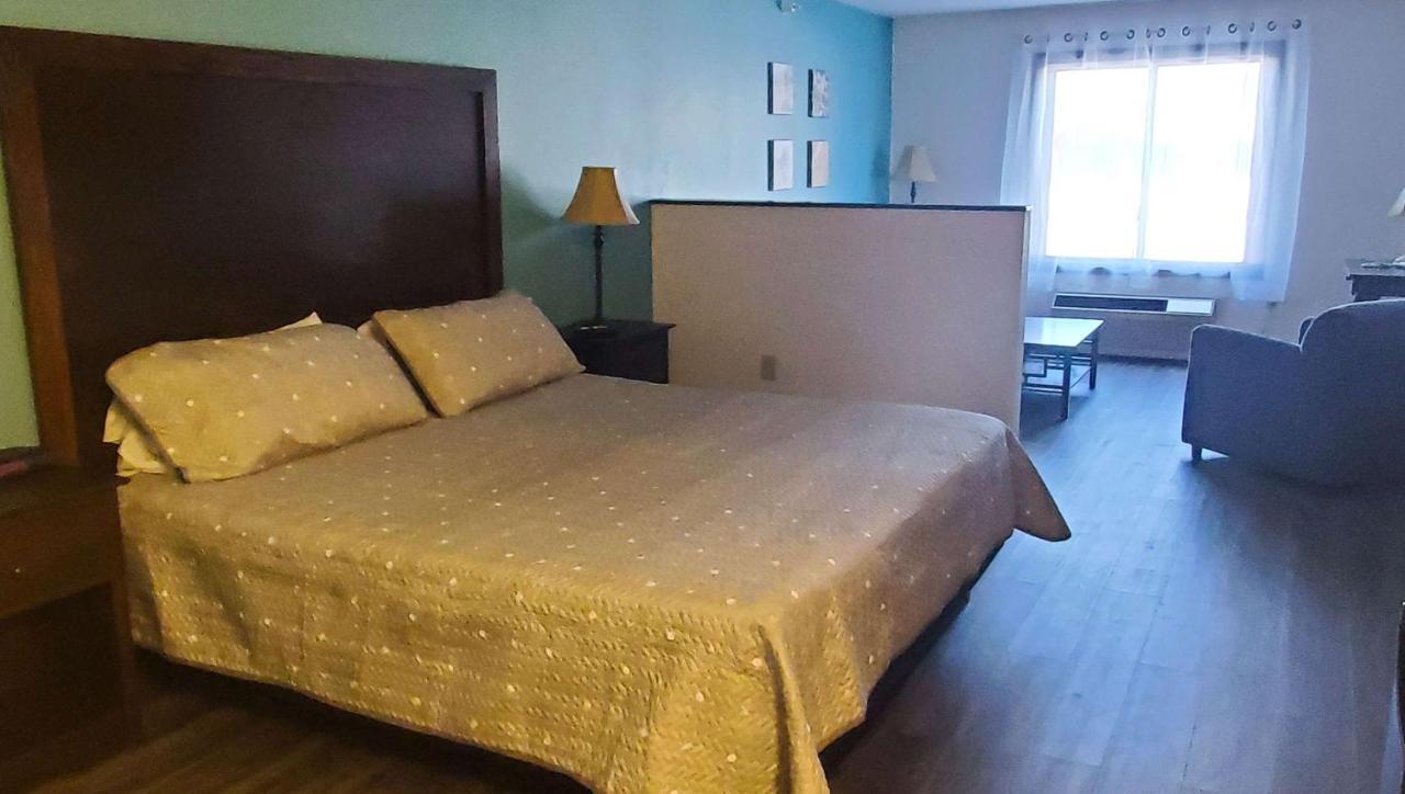 Jasper Ridge Inn 2*